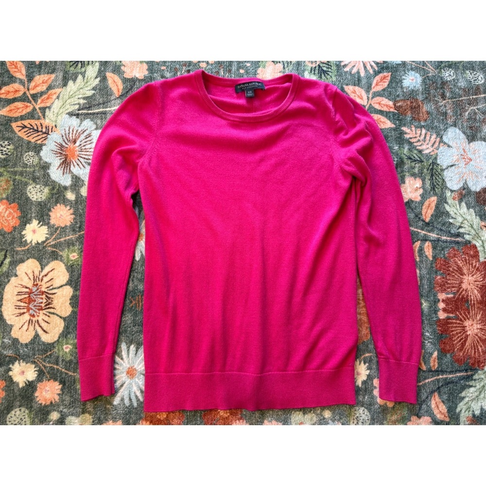 Banana Republic | Hot Pink Silk Cashmere Blend Crewneck Sweater | Size XS